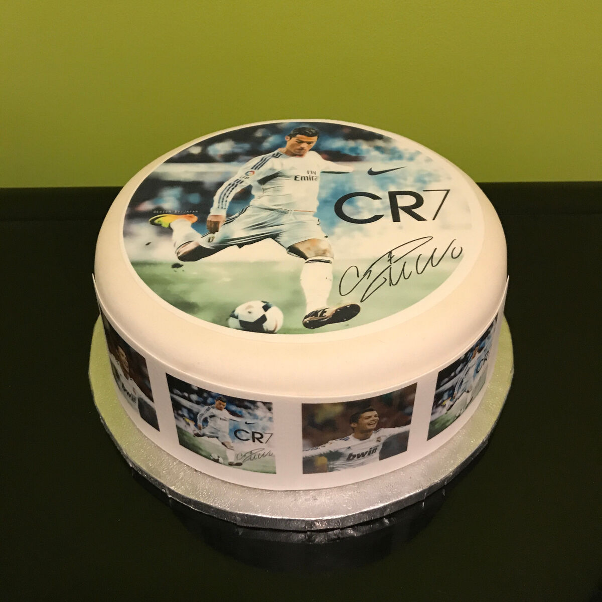 Top more than 145 cristiano ronaldo cake topper best - in.eteachers