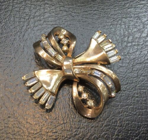 Gorgeous Early Crown Trifari Patent Pending Brooch - image 1