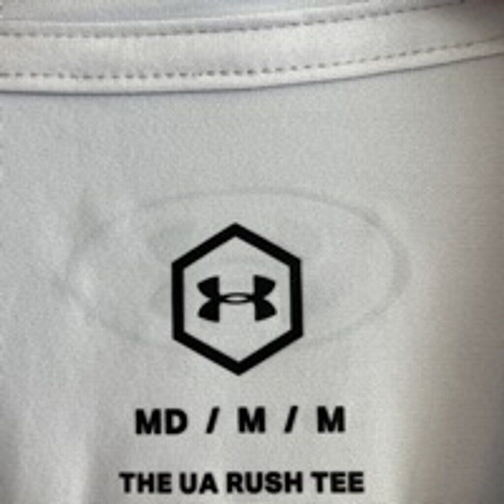 Under Armour UA Rush Shirt Size Medium White Loose - image 2