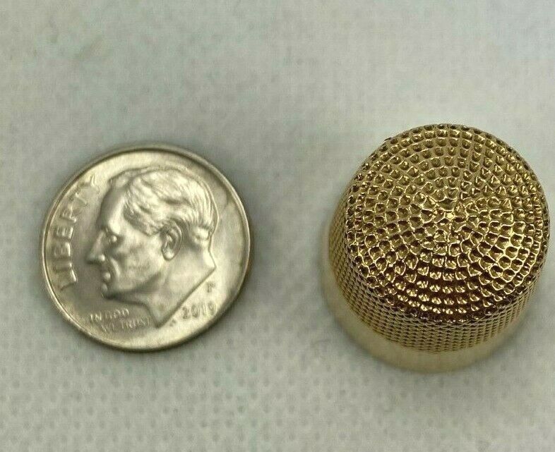 ESTATE 14k Yellow Gold Thimble - image 6