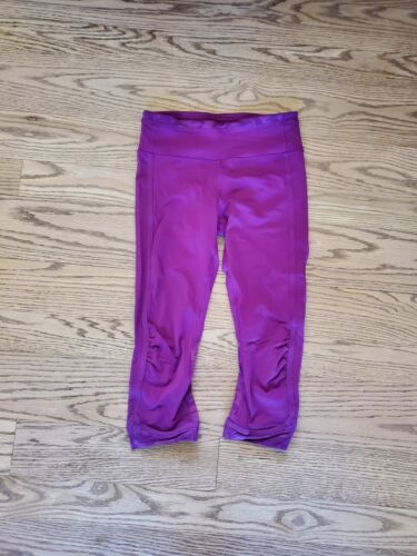 lululemon Run For Days Crop Plum EUC 4