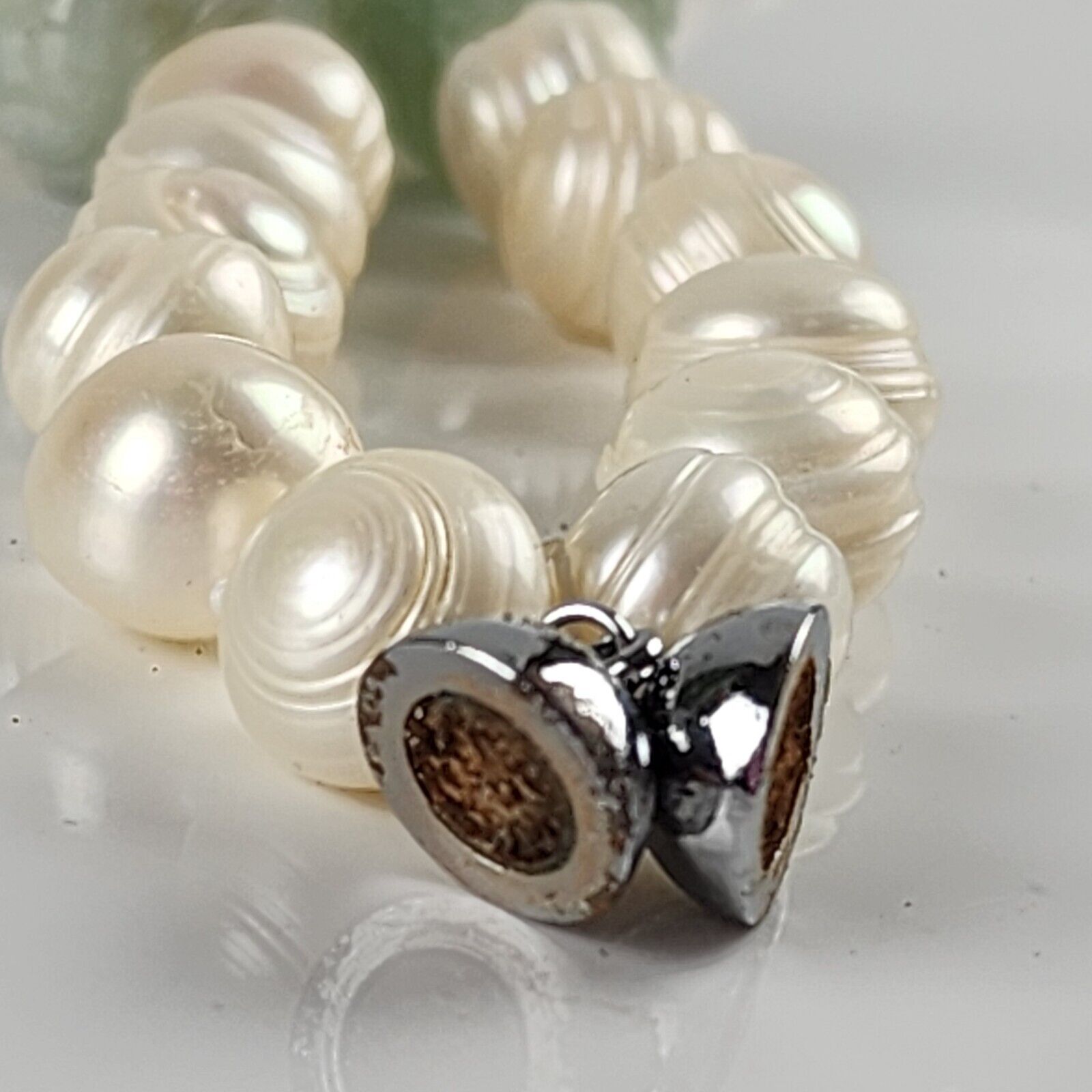 Vintage Jade Rose Flower Beads on Freshwater Pear… - image 10