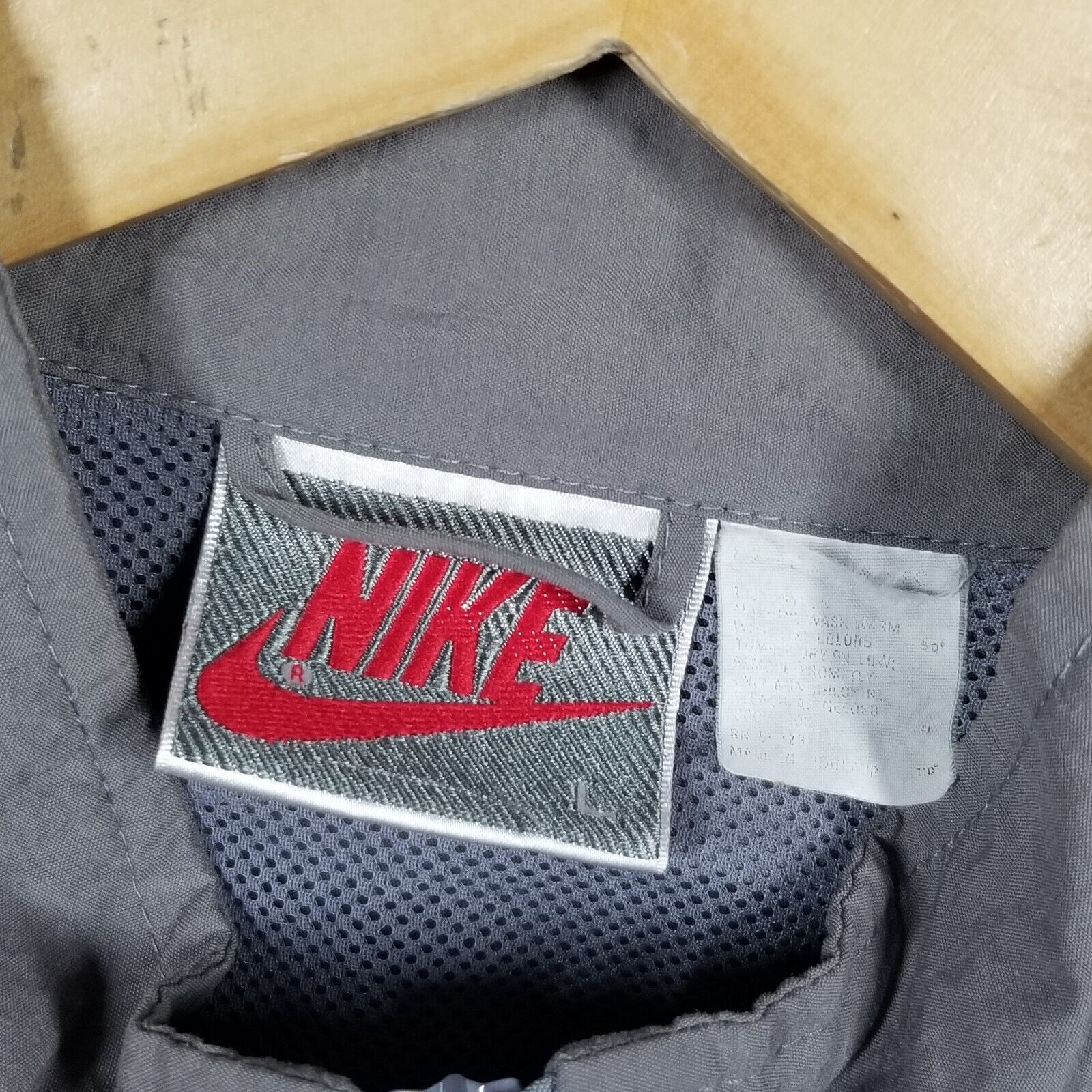 Vintage 90s Nike Windbreaker Large Silver Tag Col… - image 3