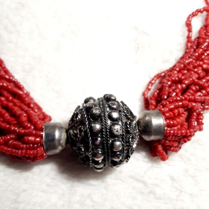 ** BEAUTIFUL Tribal Glass Seed Bead & Silver Acce… - image 3