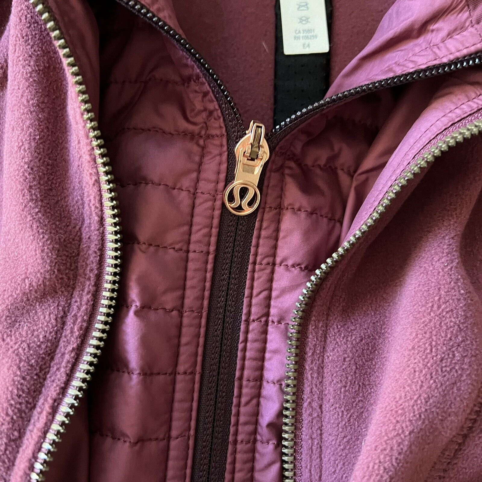 VEUC Lululemon Fleecy Keen Jacket III Removable H… - image 6