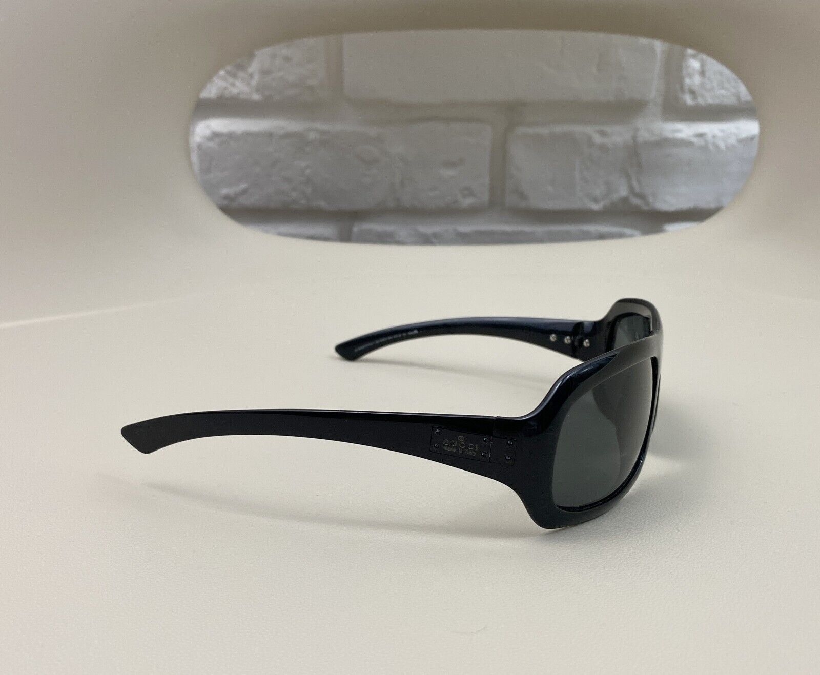 Vintage Men's Gucci GG2518/S Black Sunglasses Ova… - image 2