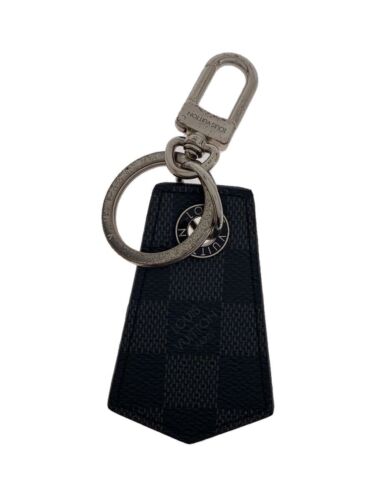 LOUIS VUITTON Keychain Enchappe Damier Graphite - image 1