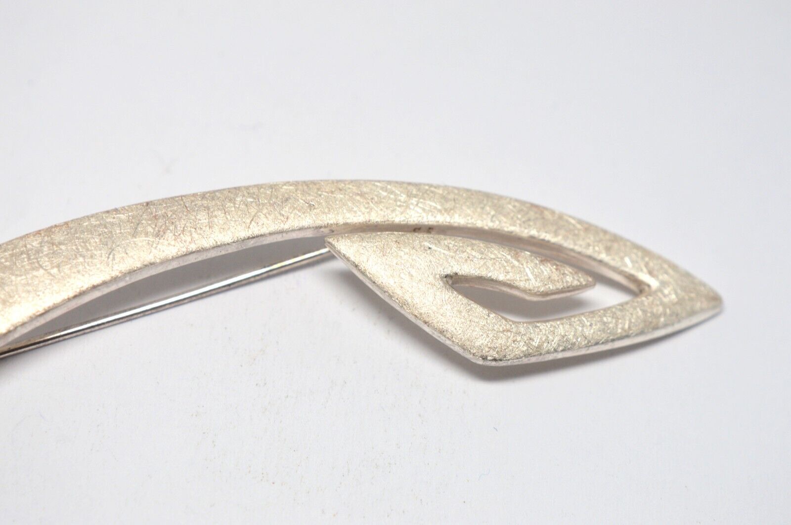 LARGE ! 925 STERLING SILVER DESIGNER LONG BROOCH - image 4