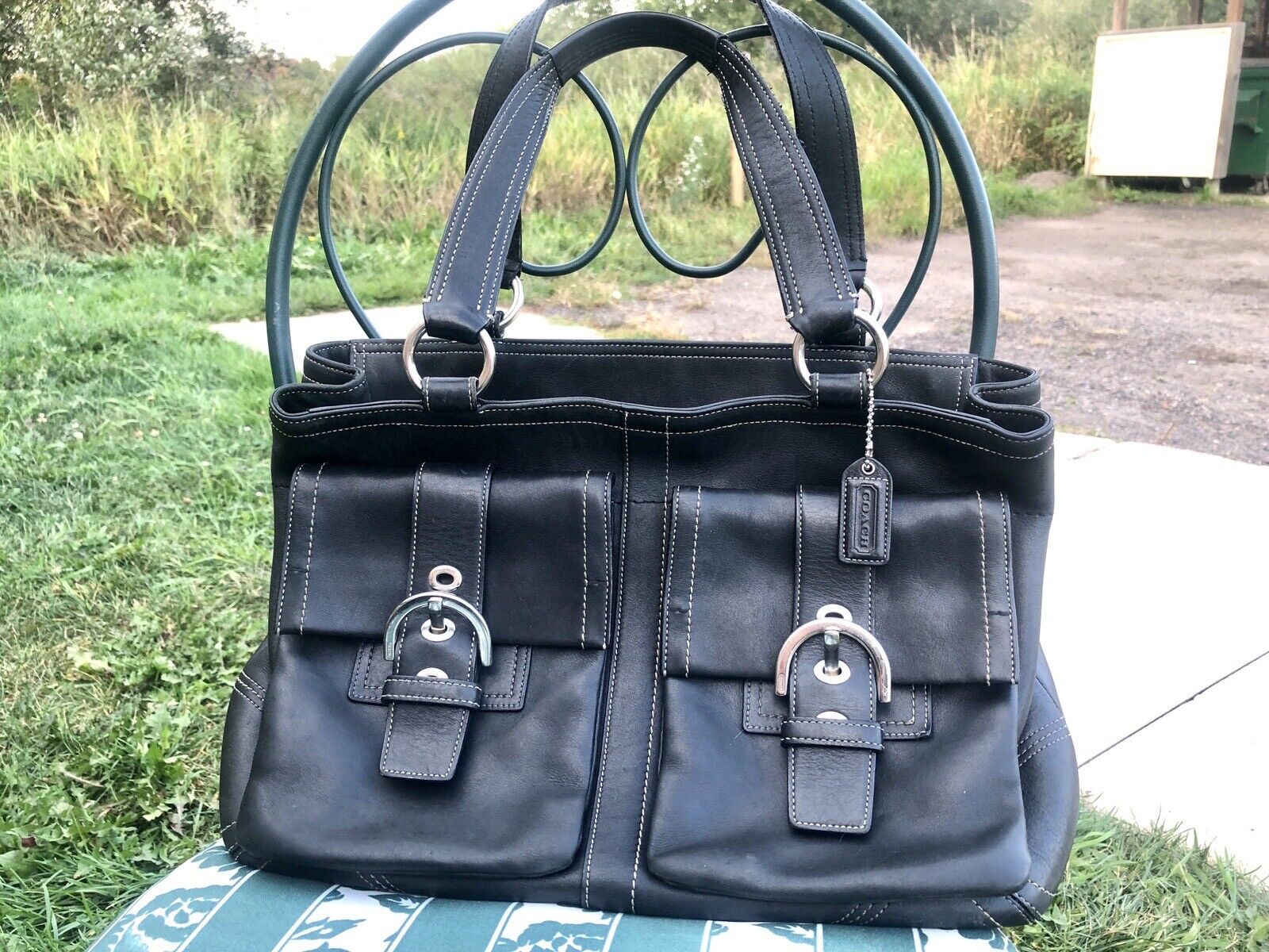 Large Coach Soho Black Leather Double Pocket Purs… - image 5