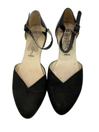 39 Fly London Flats Ankle Strap Black Suede Megs