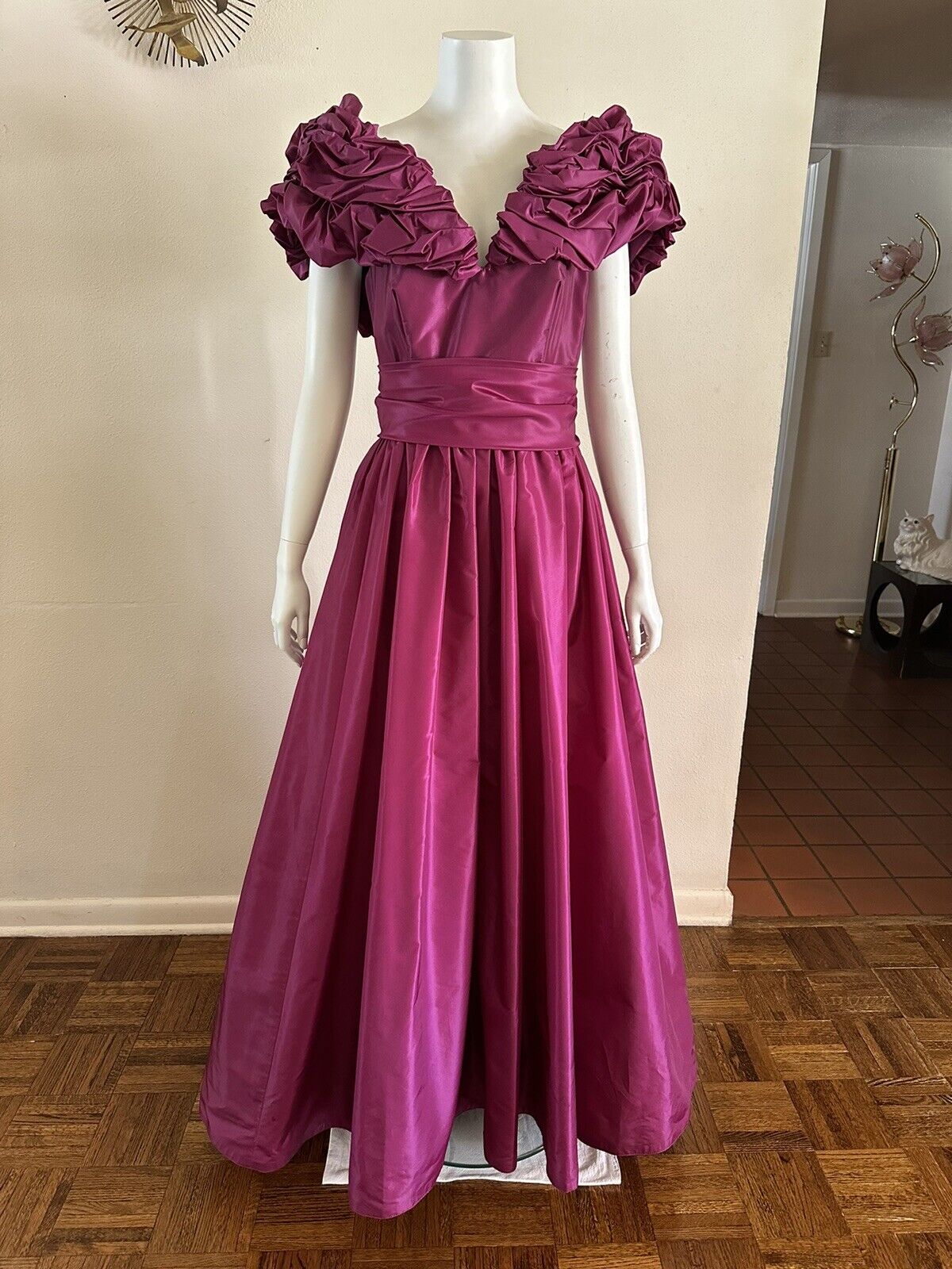 1980s Victor Costa Taffeta Dress Formal Pageant H… - image 4