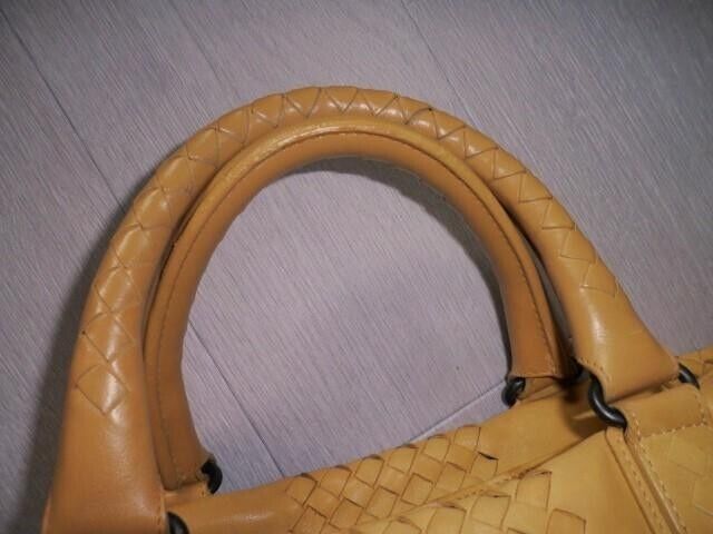 BOTTEGA VENETA Intrecciato Boston Bag Leather Yel… - image 5