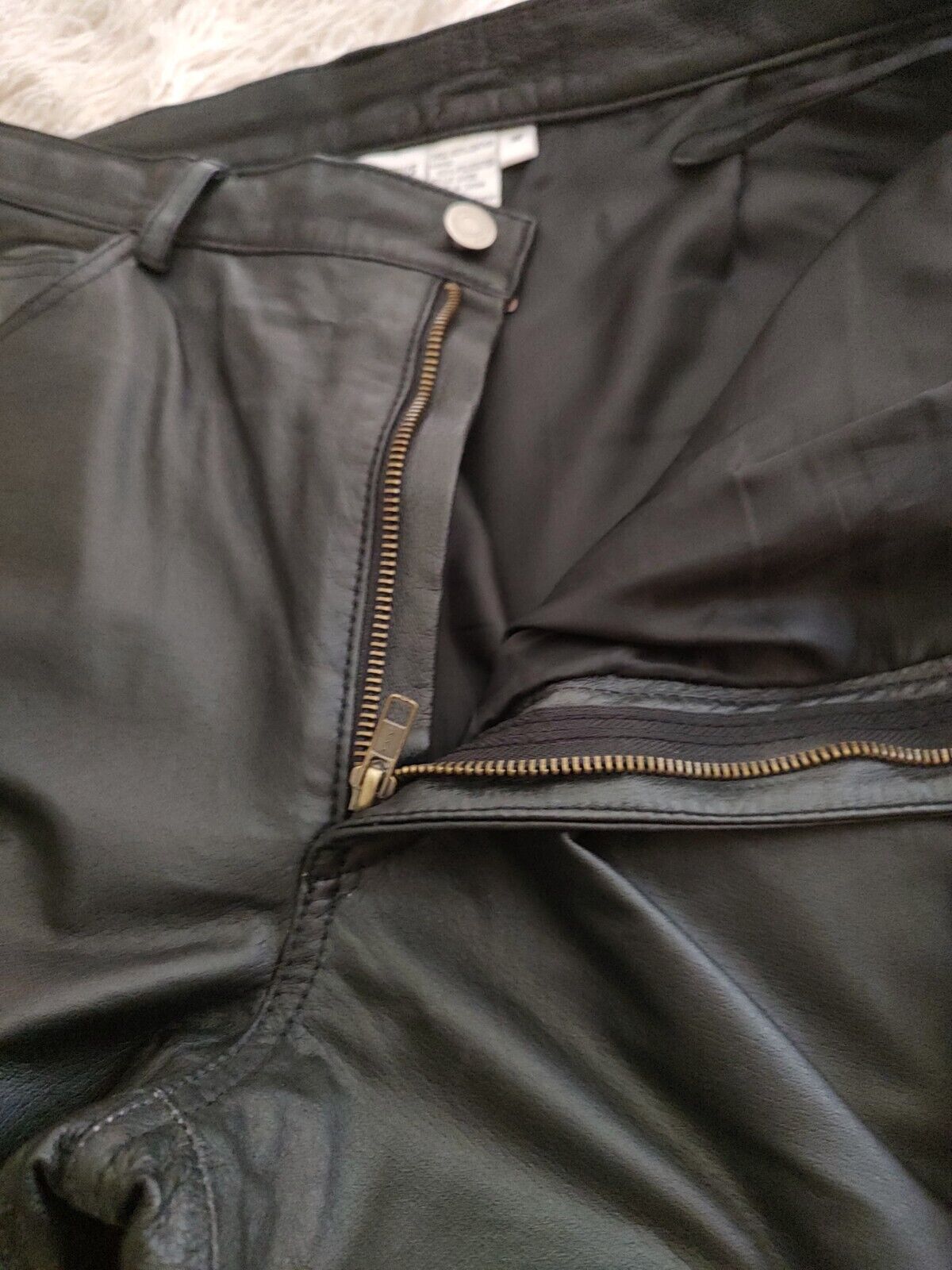 Newport News Women's Black 100% Leather Jacket & … - image 3