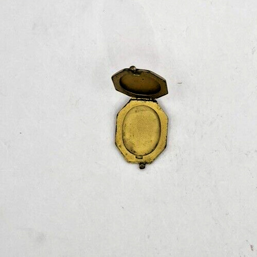 Antique Art Deco Goldtone Picture Locket Pendant - image 3