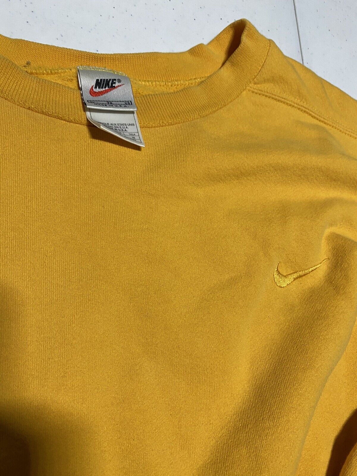 Vtg 90s Nike Mini Swoosh Yellow Crewneck Sweatshi… - image 5