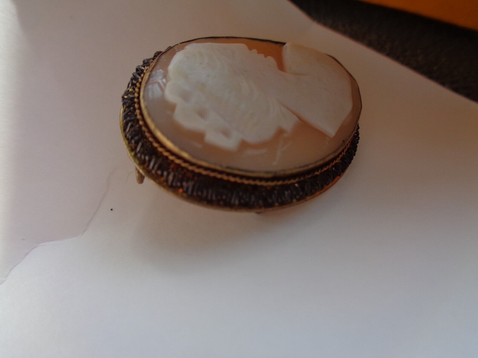 Estate! Antique Victorian Cameo Pendant/Brooch - image 5