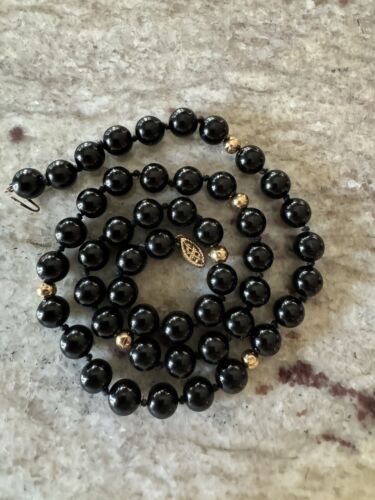 Vintage Onyx & 14k Gold Hand Knotted Bead Necklace