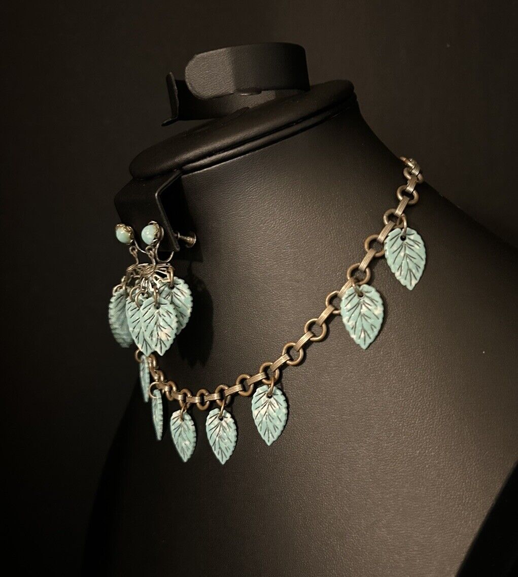 Vtg Turquoise Lucite Leaf Charm Necklace Earring … - image 2