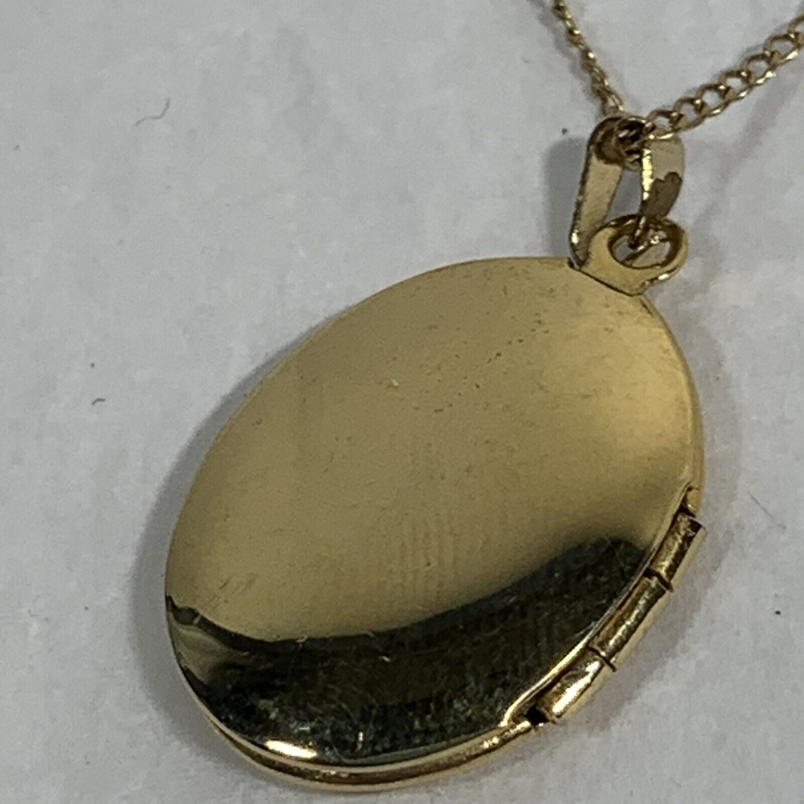 Vintage 12K GF Oval Locket Pendant 16" Chain Etch… - image 6