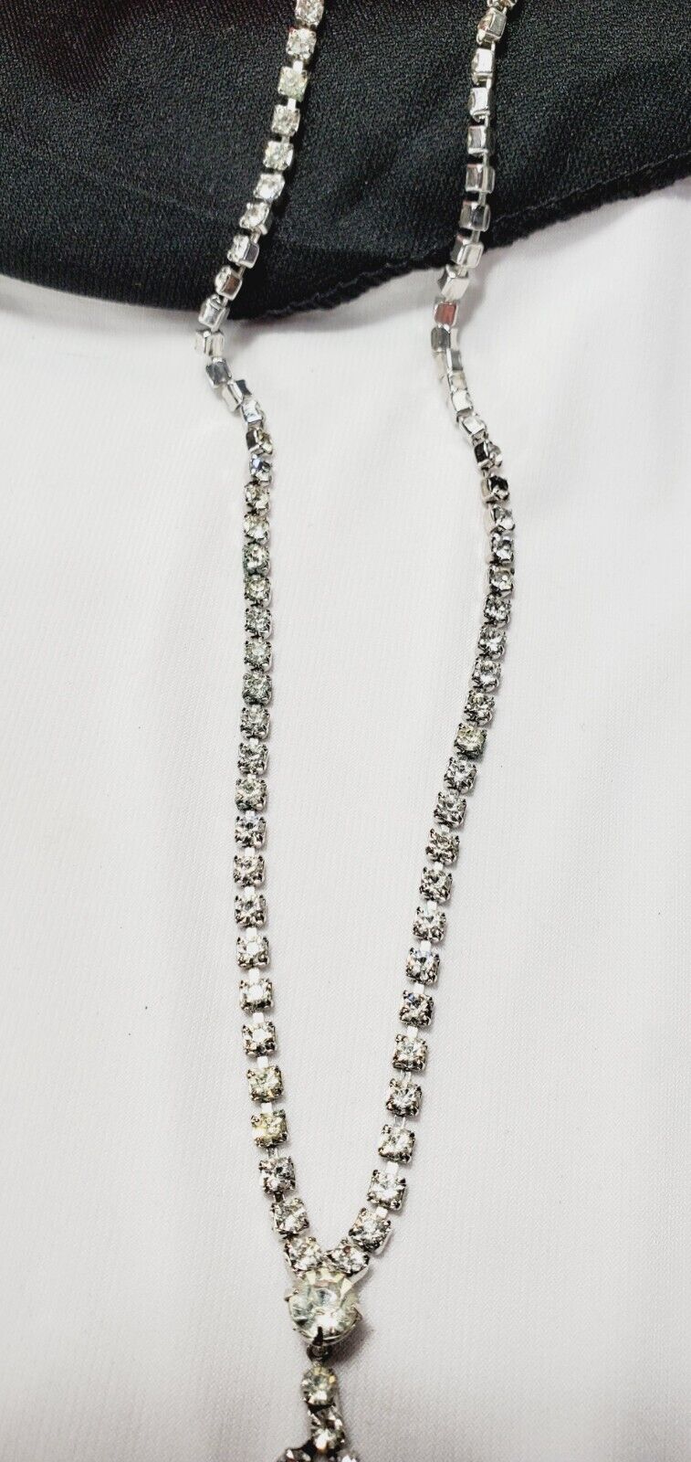 Vintage Silver Rhinestone Pendant Necklace 17" - image 5