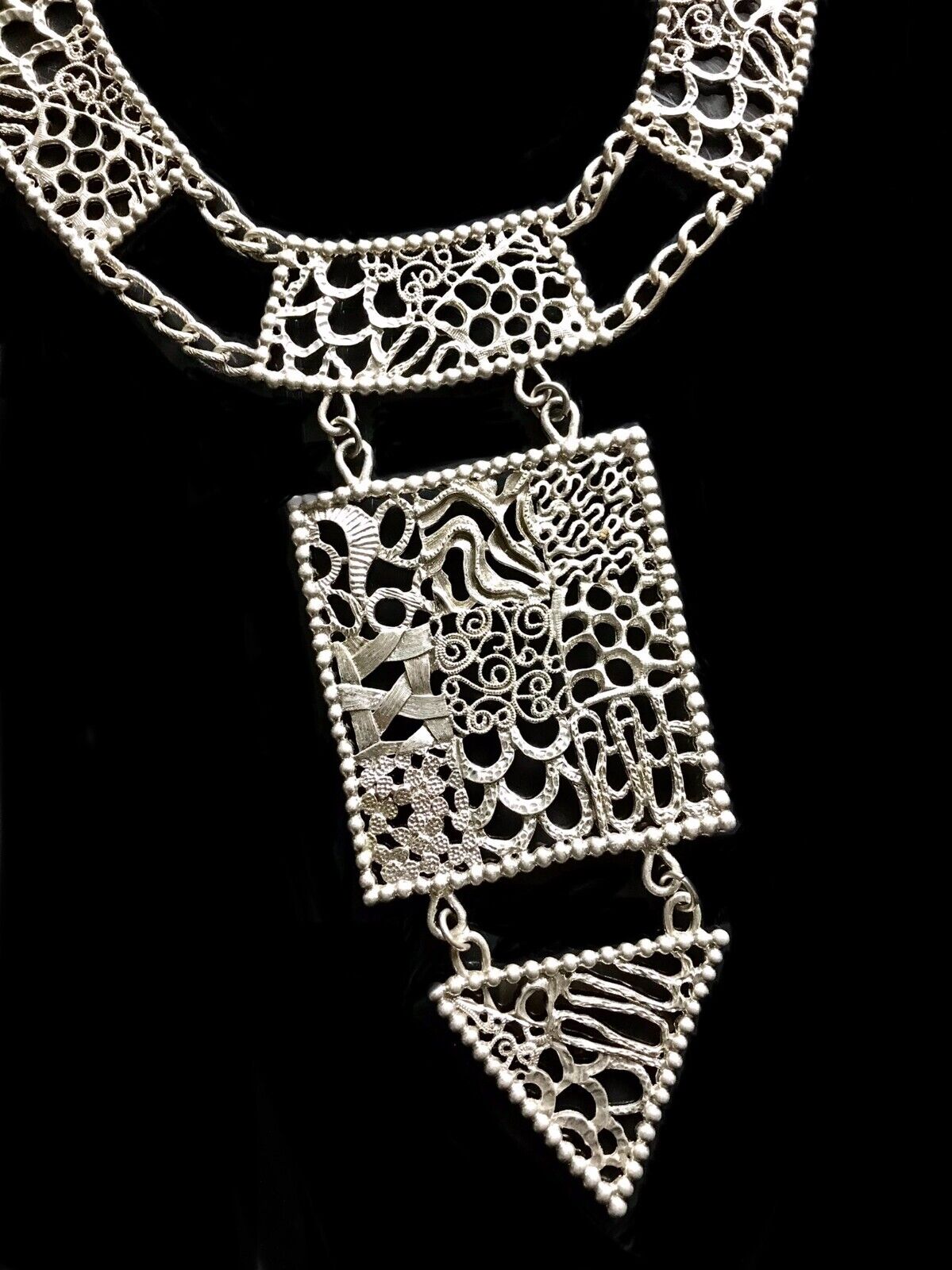 large vintage 1960s brutalist silver tone pendant… - image 7