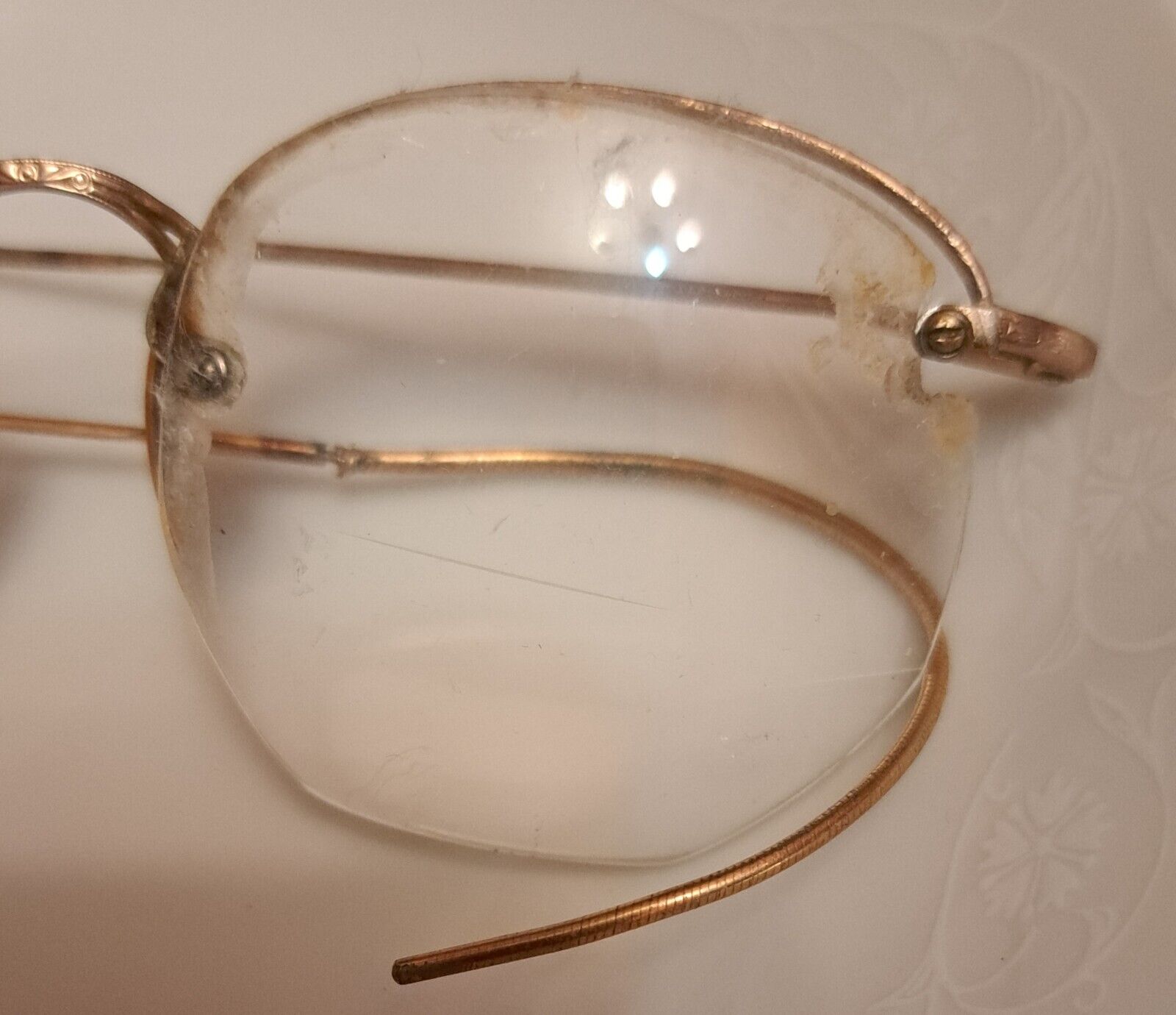 VINTAGE EYE GLASSES RIMLESS FRAMES ANTIQUE  OPTIC… - image 4