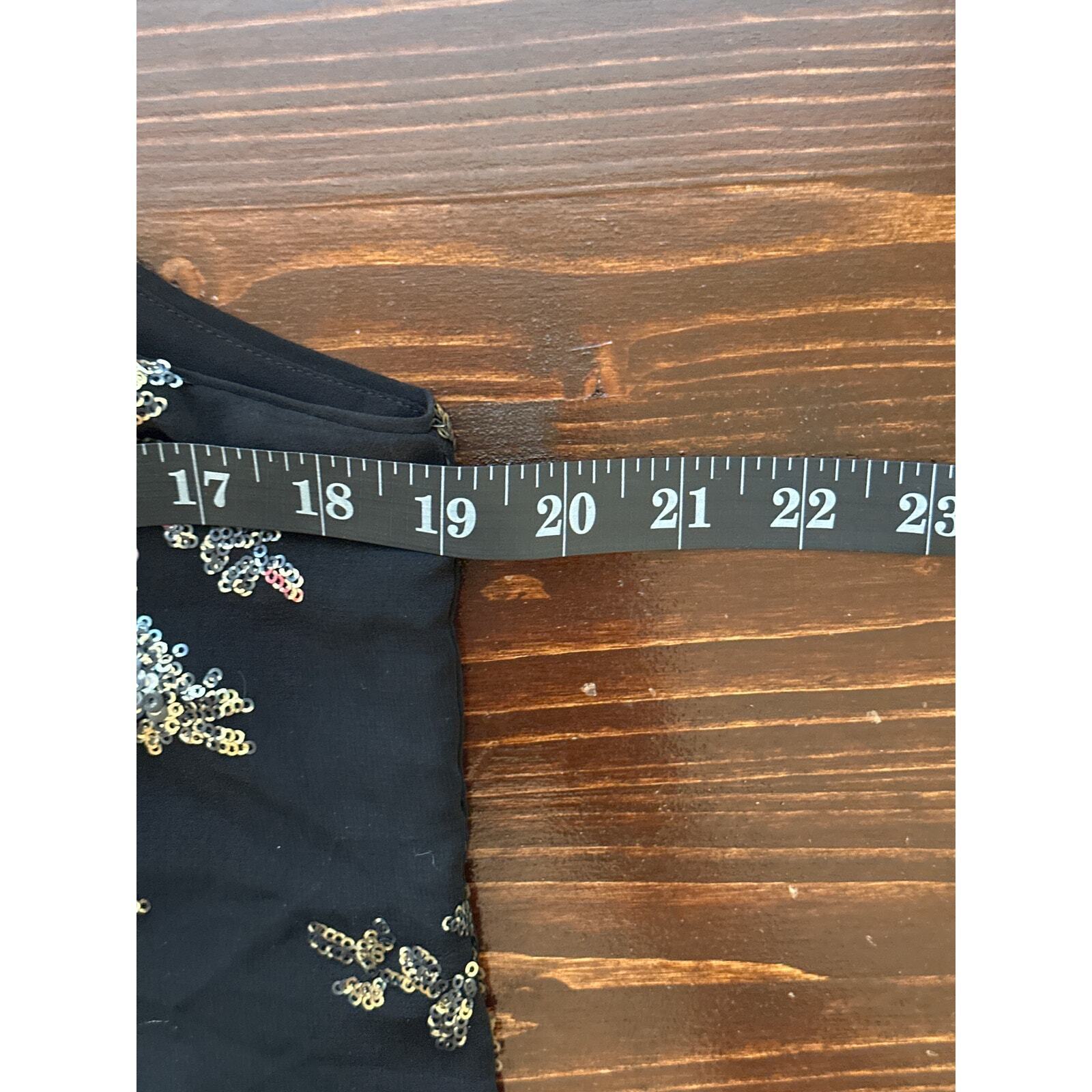 VTG Banana Republic Cami M Black Sequin Floral Y2… - image 10