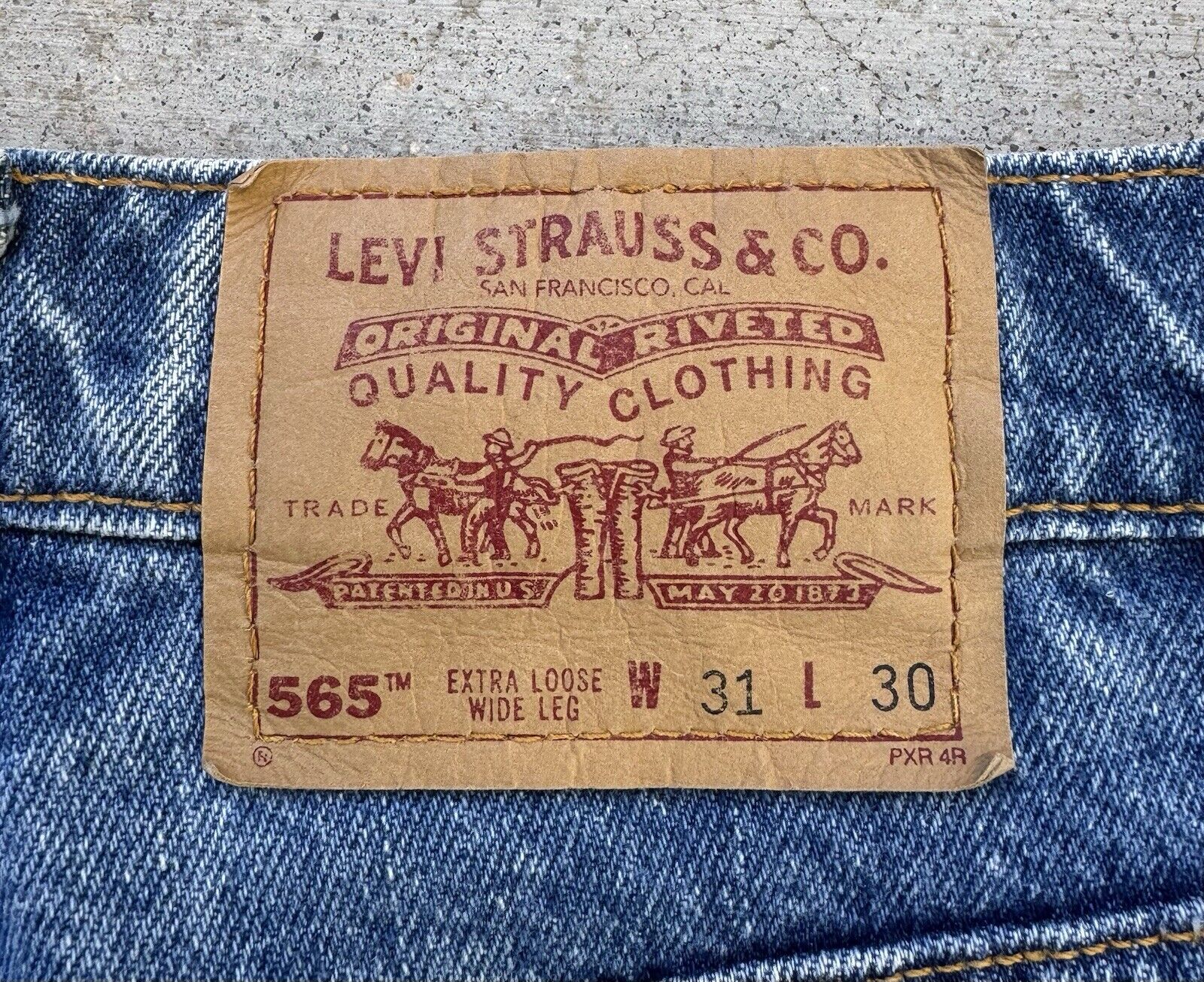 Vintage Levi’s Jeans Men’s 31x28 Blue 565 Baggy L… - image 6