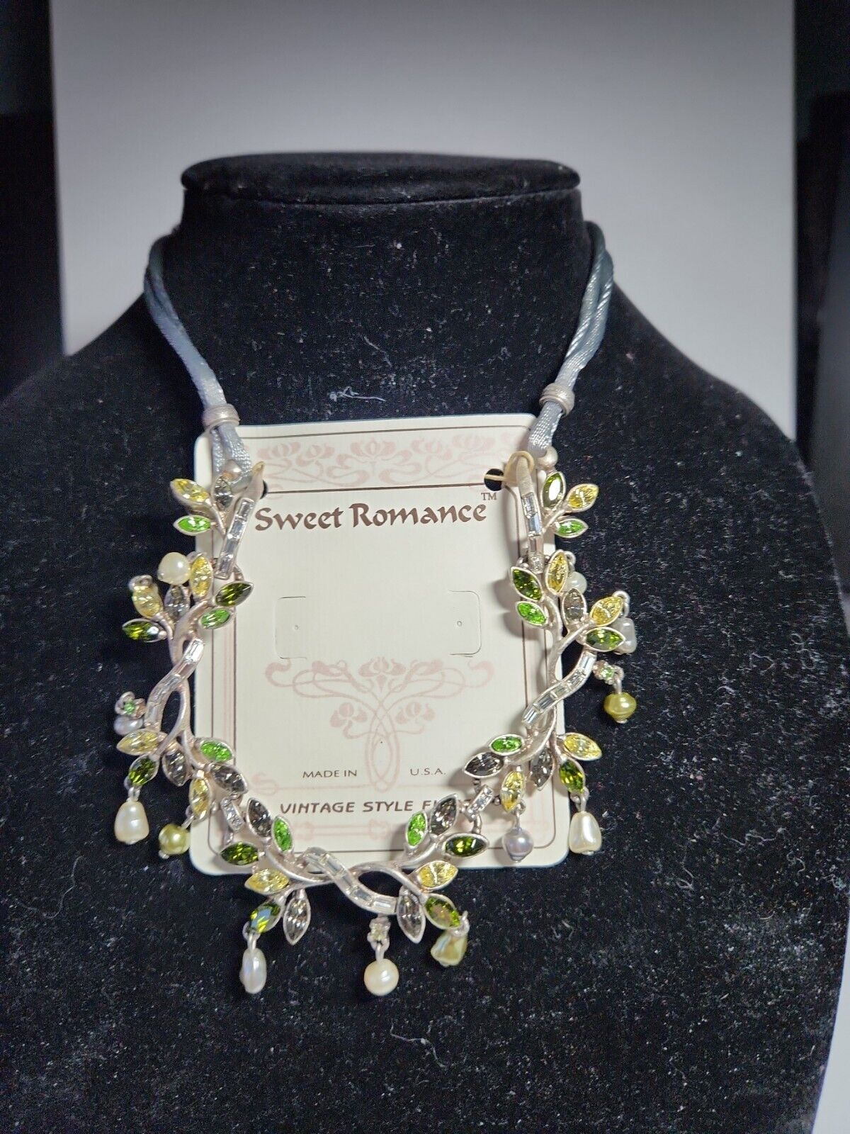 Sweet Romance Vintage Necklace - image 1