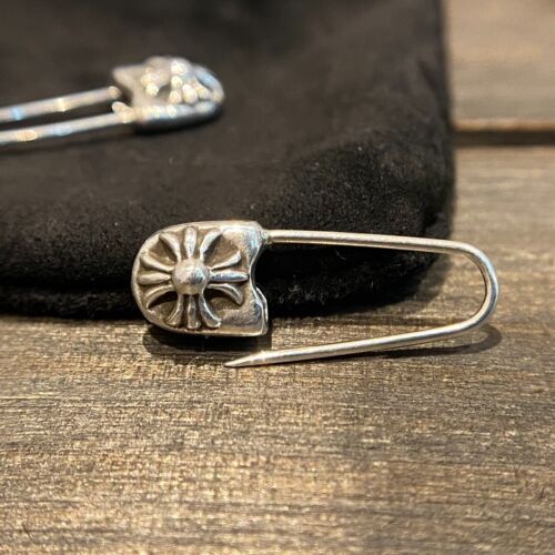 Chrome Hearts sterling Silver Mini pin - image 1