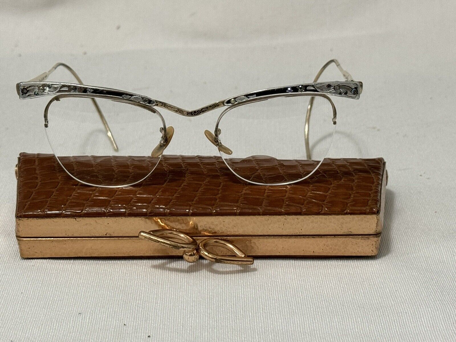 Vintage Bausch & Lomb Semi Rimless Cats Eye Glass… - image 14