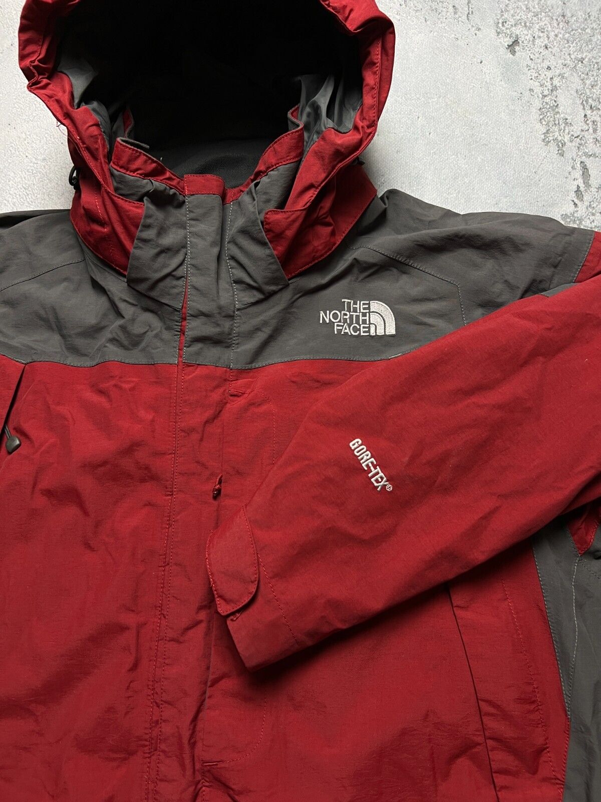 The North Face 00s Mountain Jacket Goretex Red Ra… - image 11