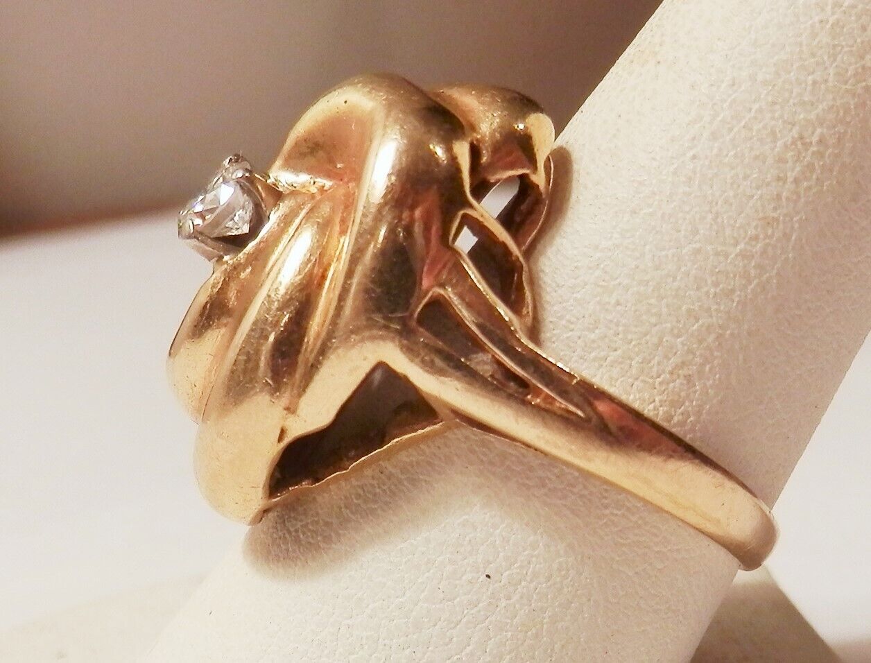 Vintage 10K Yellow Gold Puffy Swirl 4mm Diamond S… - image 3