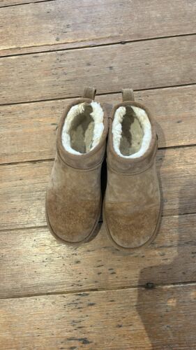 UGG Classic Ultra Mini Size 6