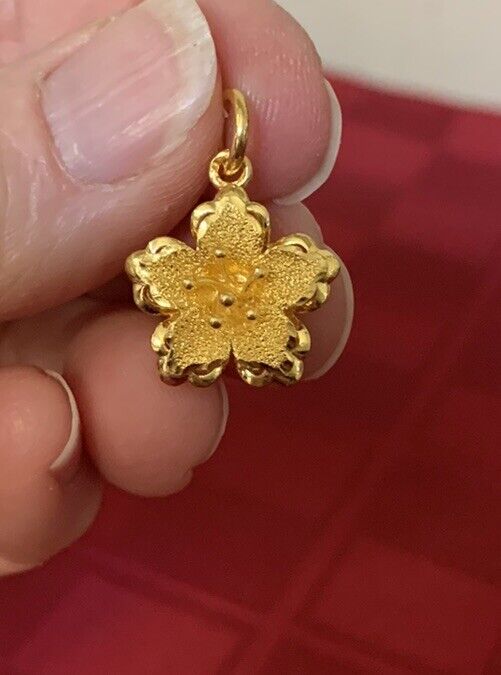 24k Pure Gold .999 Hibiscus Flower Pendant 4g - image 7