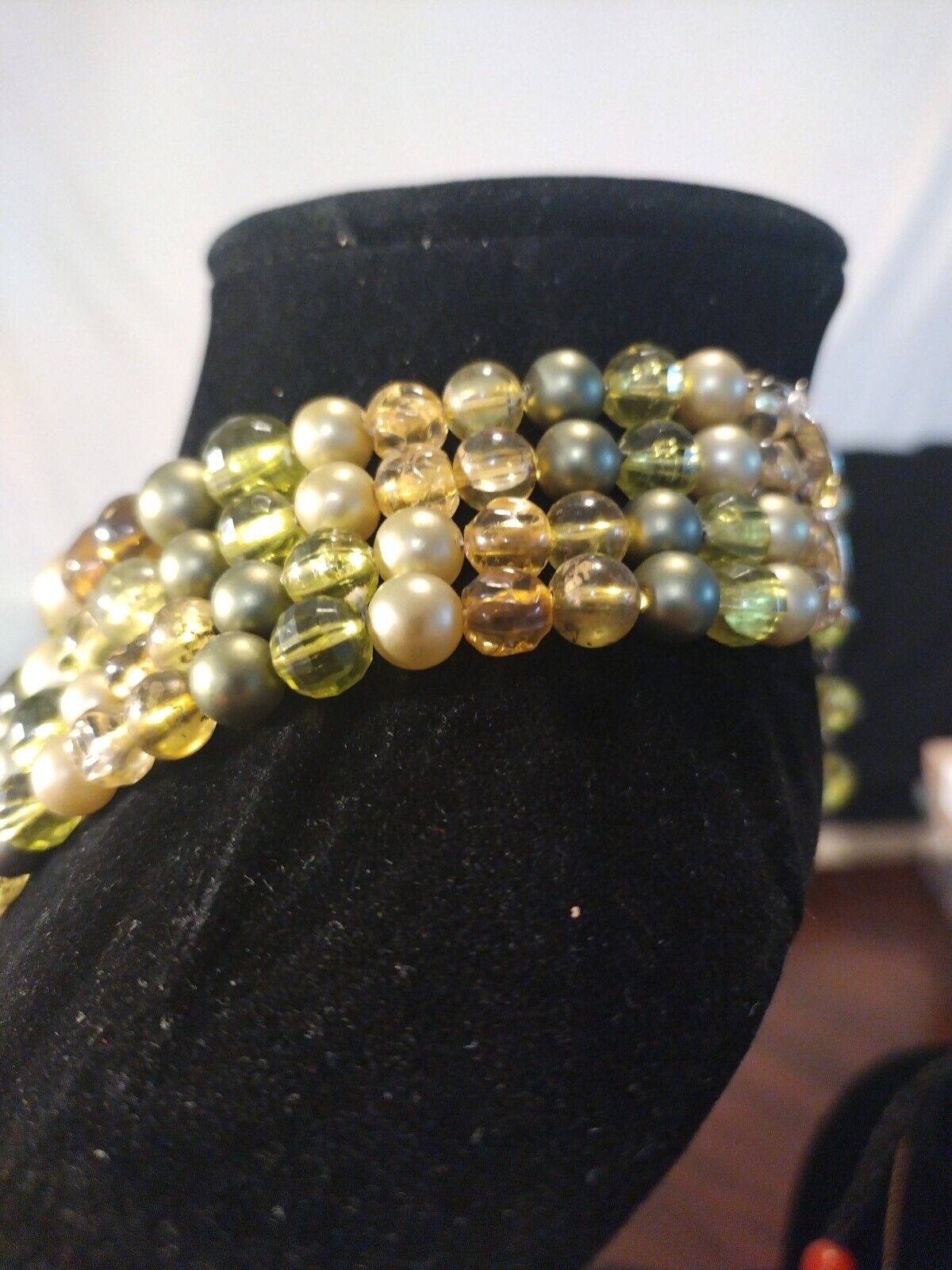 Vtg  Faux Sage Green Pearls, Four Layered Graduat… - image 4