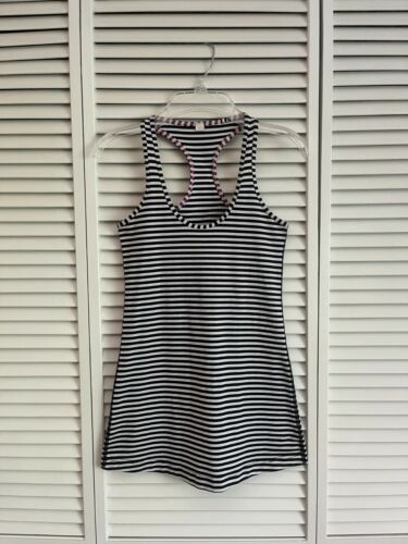 Lululemon Cool Racerback black & white stripe size