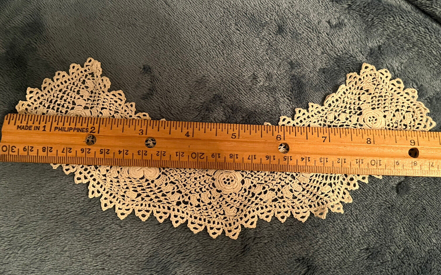 Antique Victorian Irish Crochet Lace Collar Handm… - image 2