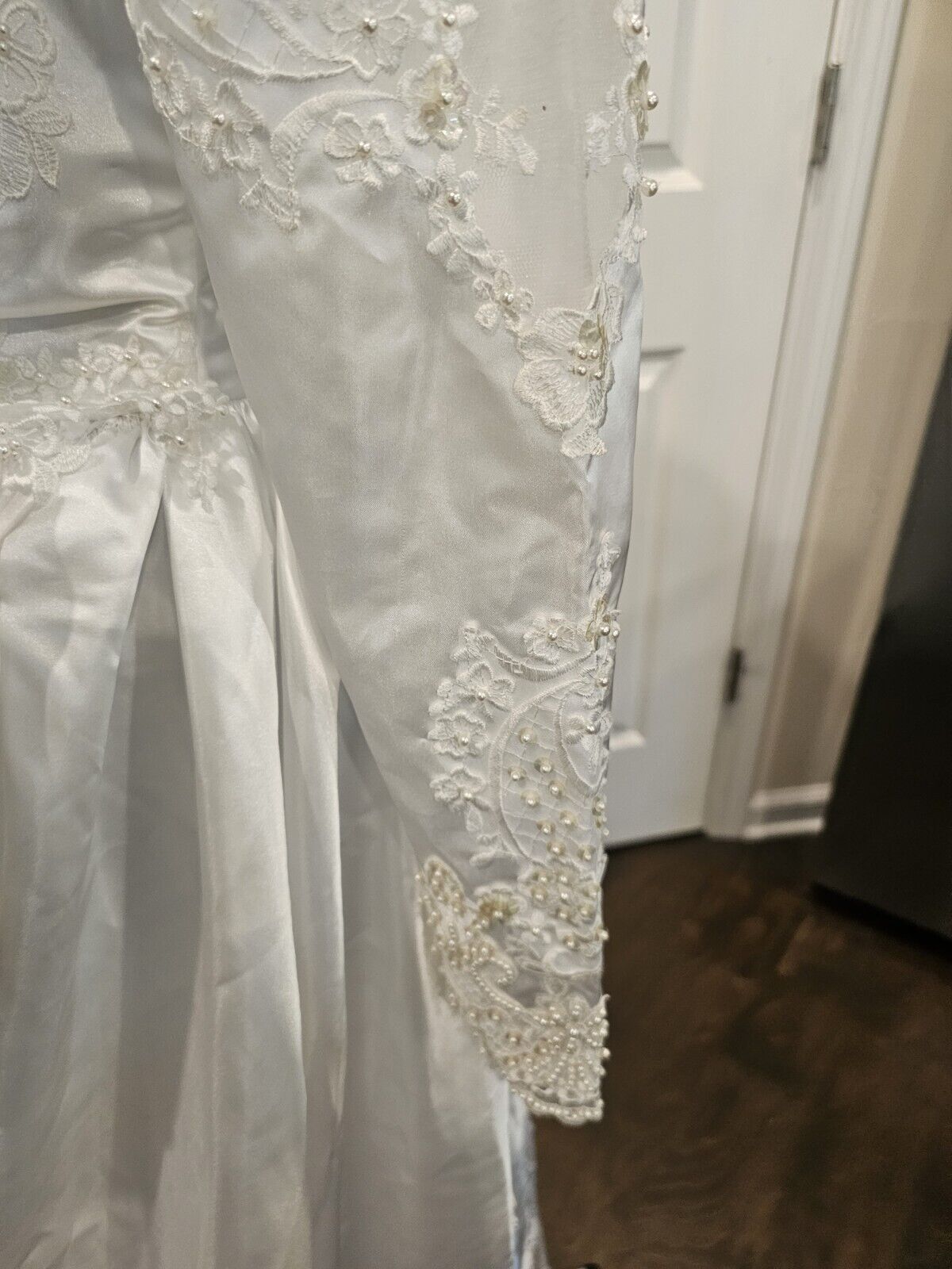 Vintage Sheer Beaded Lace Victorian Wedding Dress… - image 8