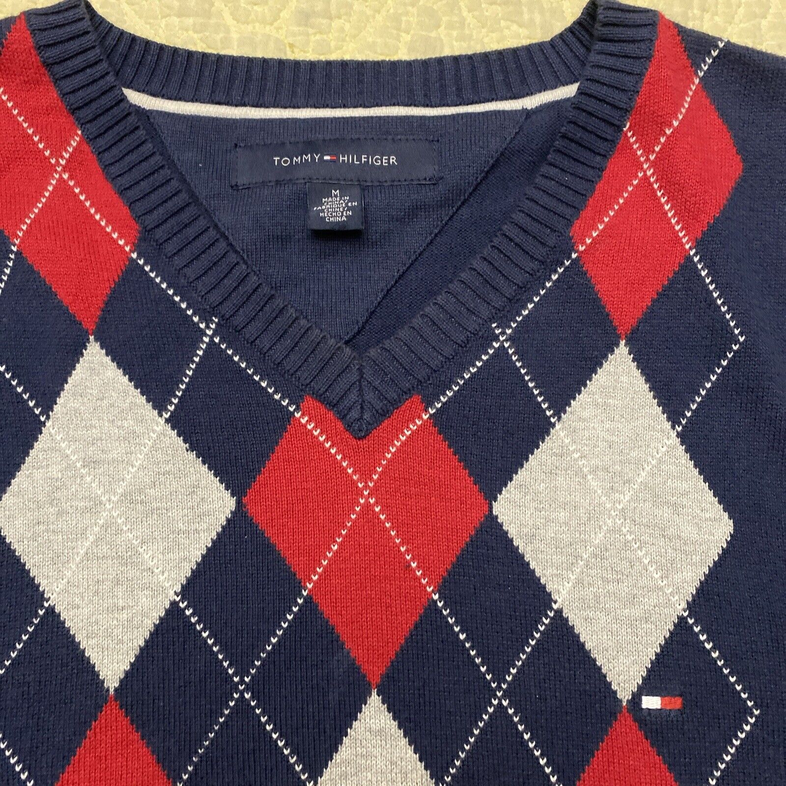 Tommy Hilfiger Men’s Sweater Vest Size M Red Blue… - image 1