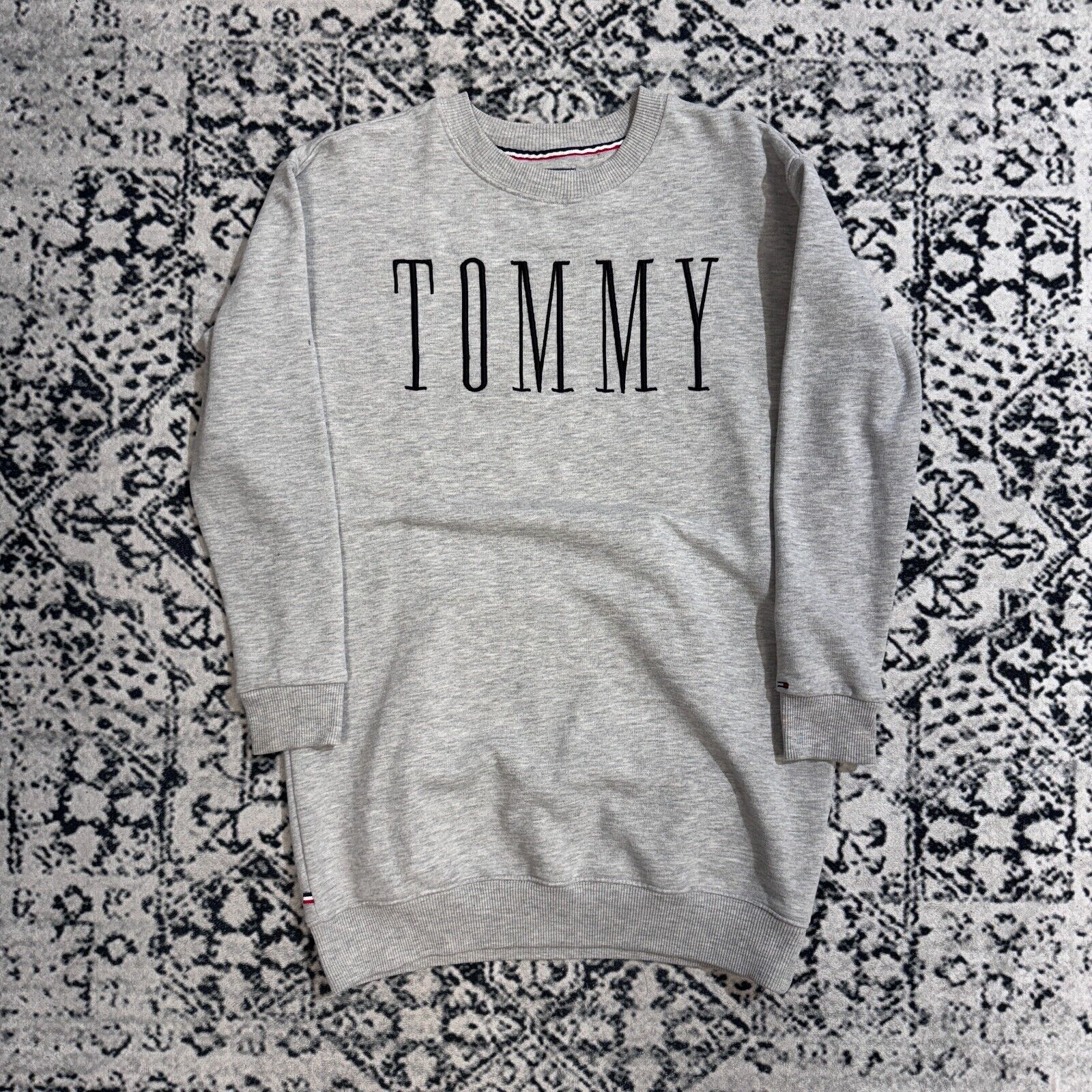 Vintage Tommy Hilfiger Unisex Gray Cotton Crewnec… - image 1