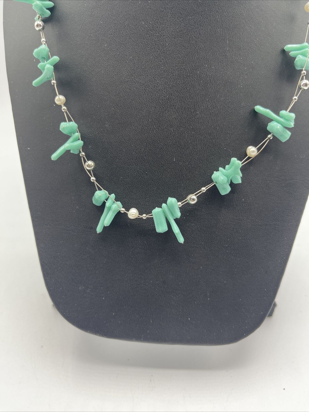 Beautiful Faux Turquoise BEADED Statement NECKLAC… - image 3