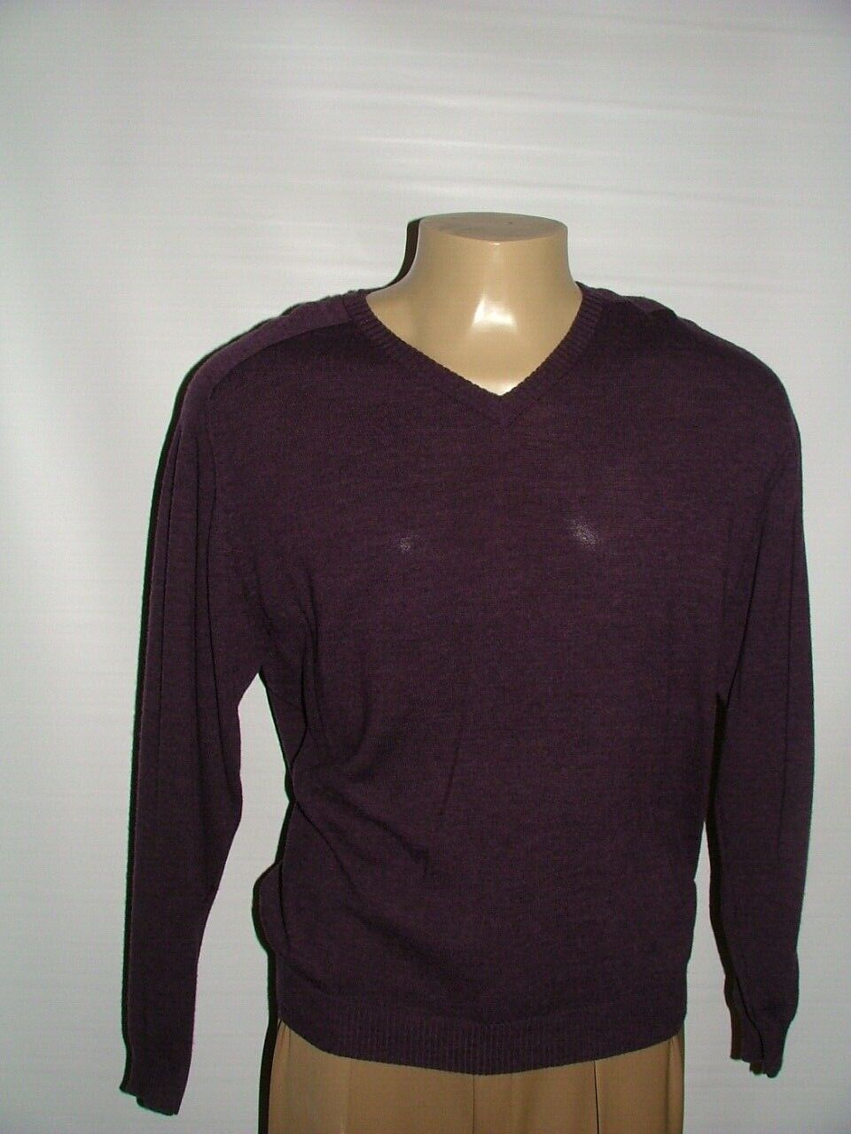 MENS JOSEPH & LYMAN V-NECK SWEATER SIZE XL 100% W… - image 1