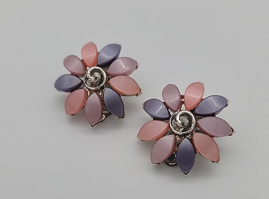 Vintage Silver Floral Clip-On Earrings Pastel Pin… - image 1