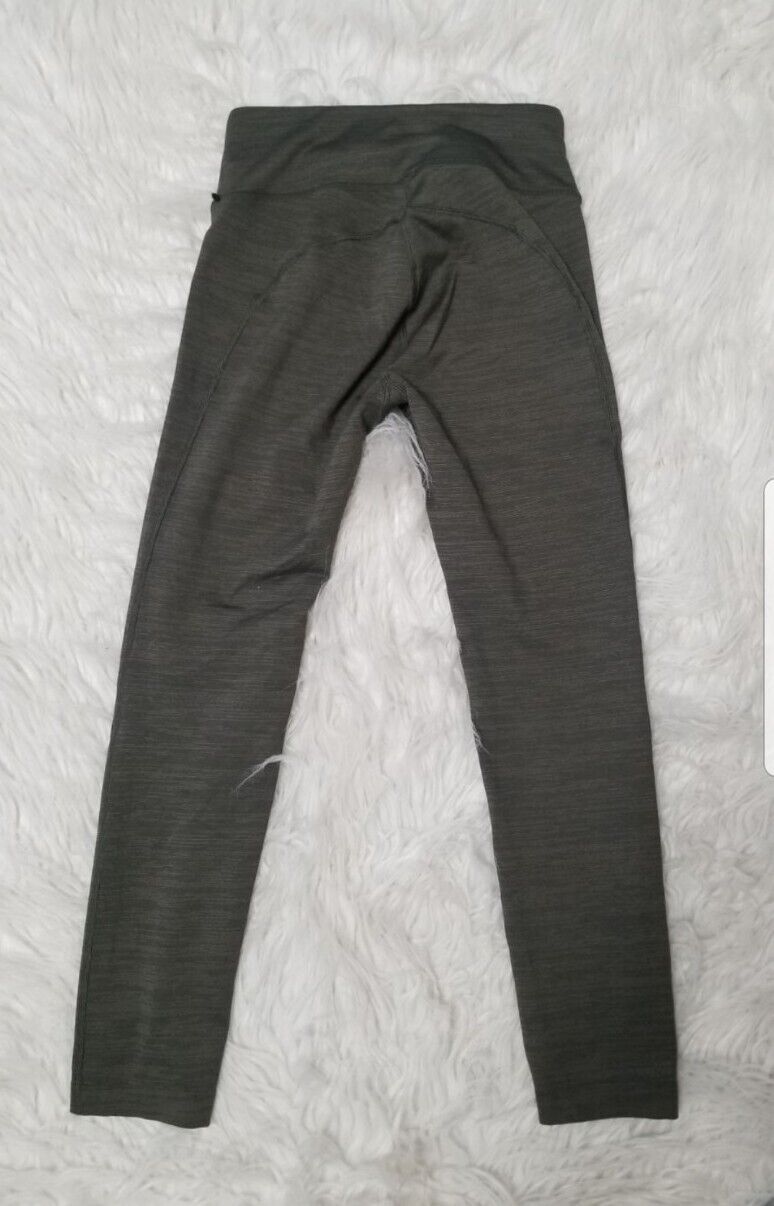 Outdoor voices Core sweat tech 3/4 Leggings - image 1