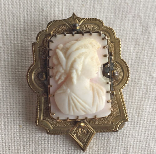 Antique Victorian Sardonyx Vintage Cameo Pin Broo… - image 1