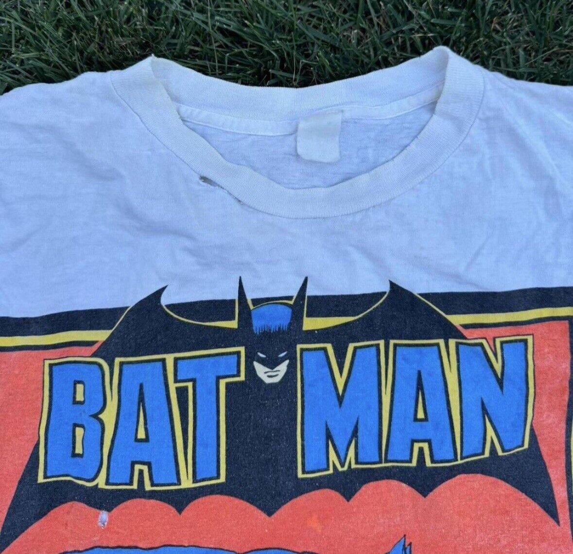 Vintage DC Comics Batman Tee - image 3