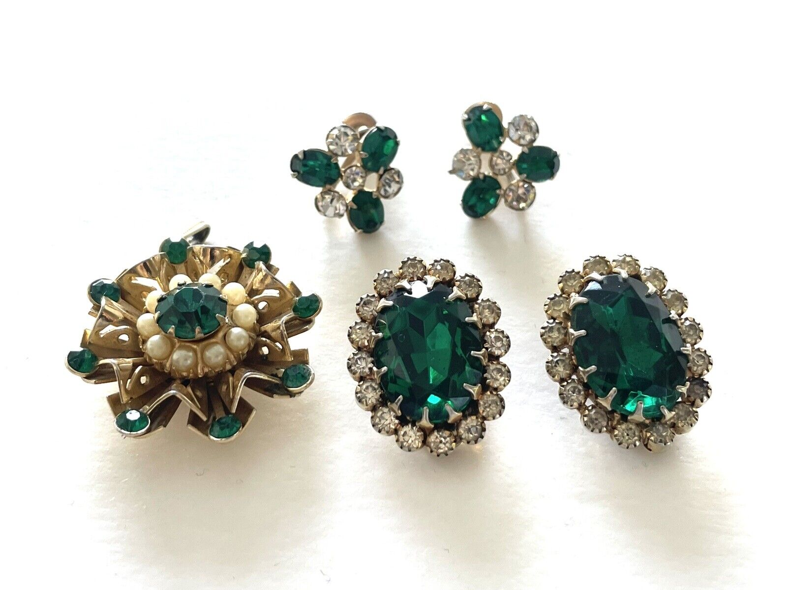 Vintage Green Rhinestones Lot Coro Unsigned Earri… - image 4