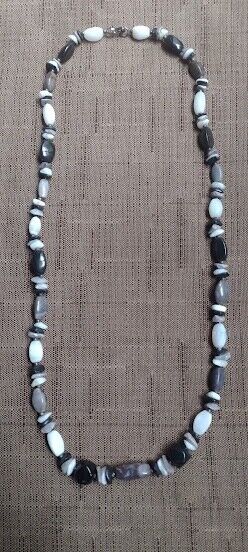 Beautiful Big Vintage Brown Stone Bead Necklace 3… - image 1