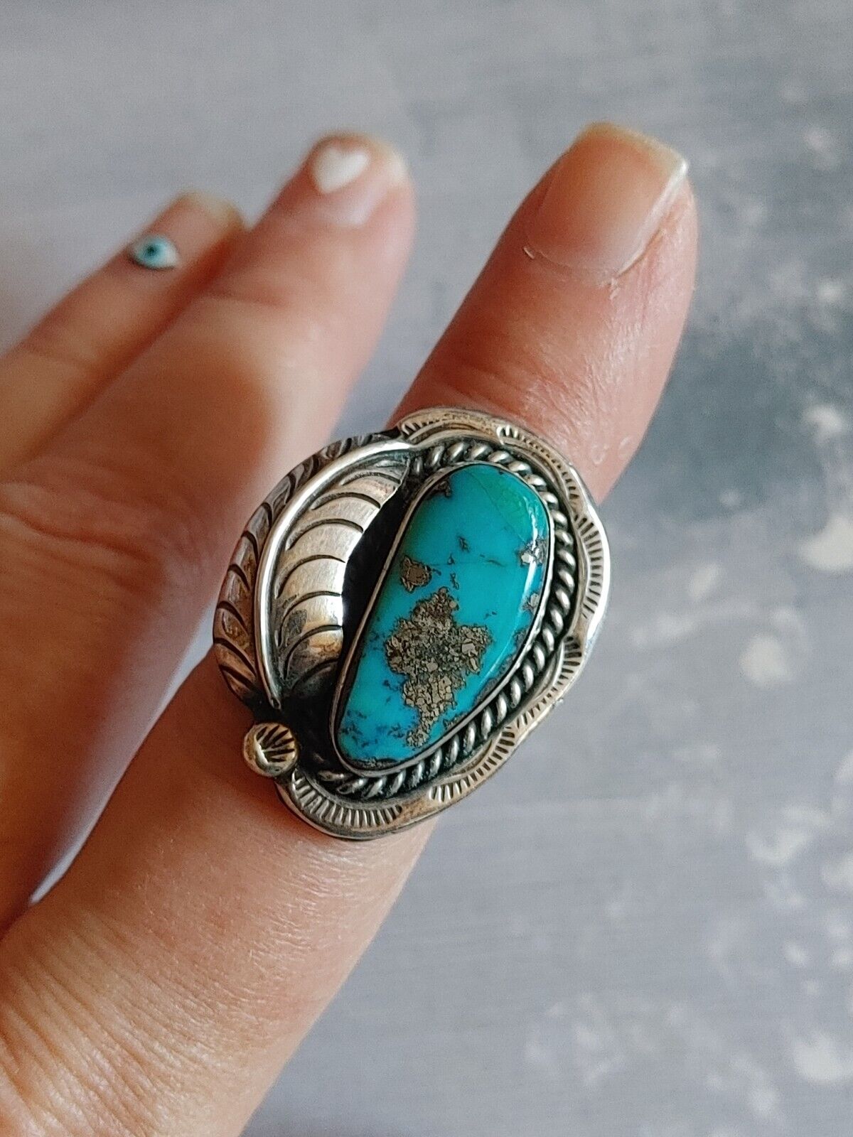 vintage ring sz 7.25 sterling silver turquoise Mo… - image 1